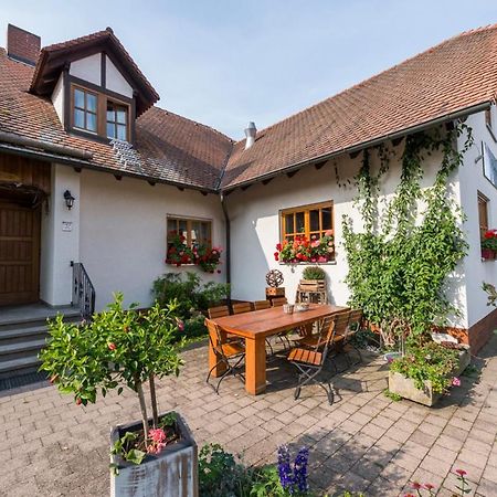 Hofmann'S Apartements & Ferienwohnungen Oberdachstetten Exterior foto
